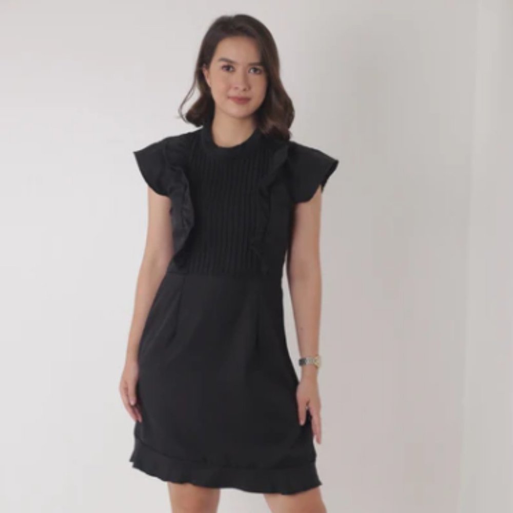 Biann  Valentine Flutter Sleeves